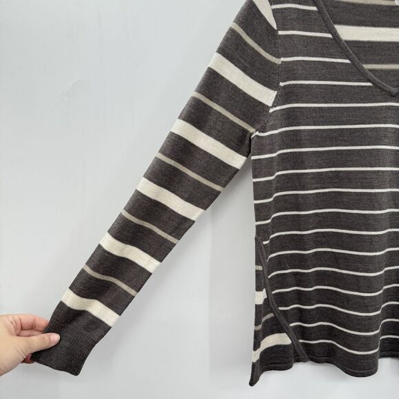 Smartwool Striped V-Neck Sweater Size S Brown Merino Wool Quiet Luxury Office - Picture 3 of 9